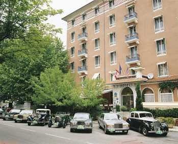 Hotel Helvie - Teritoria Vals-les-Bains Exteriör bild