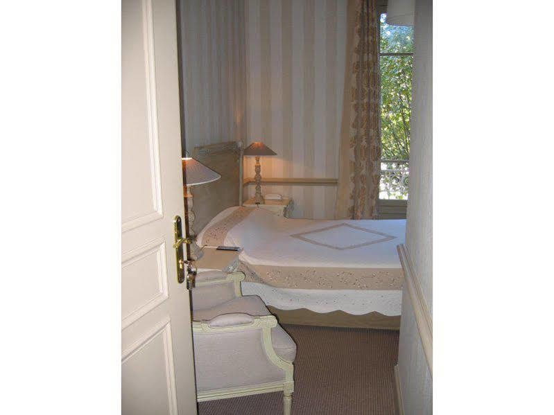 Hotel Helvie - Teritoria Vals-les-Bains Exteriör bild