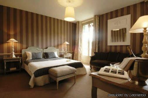 Hotel Helvie - Teritoria Vals-les-Bains Exteriör bild